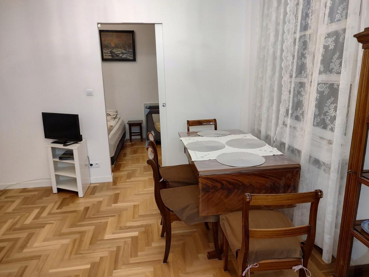 Апартаменти Apartament Przy Starym Miescie Варшава Екстер'єр фото