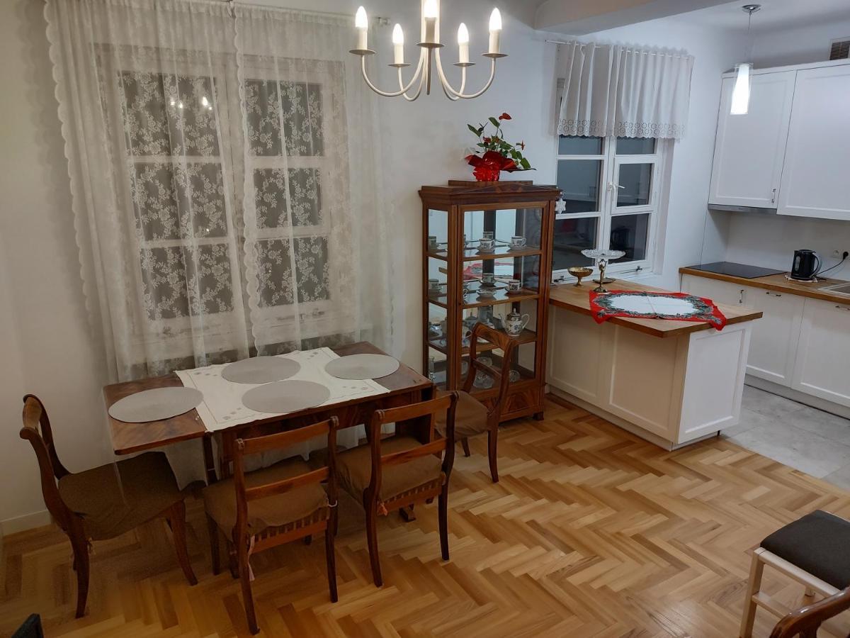 Апартаменти Apartament Przy Starym Miescie Варшава Екстер'єр фото